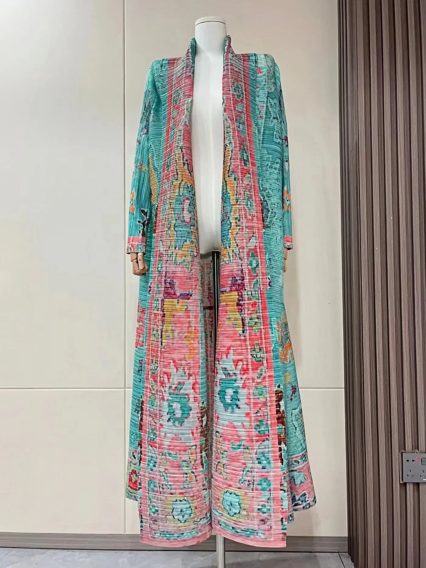 Miyake Pleated Abaya Print Foldable Collar Women's Long Sleeve Robe 2024 New Winter Original Design Fashion Cardigan Coat