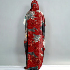 New Malaysia offers a variety of fashionable loose fitting robes for Muslim women, as well as Pakistani Arabian dresses