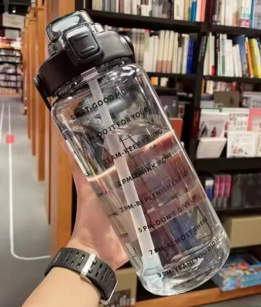 Large Capacity Plastic Straw Portable Sports Straw Water Bottle With Time Marker 2L Large Capacity Cup，Water Jug With Handle