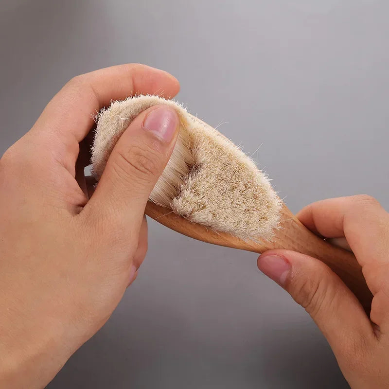 Newborn Baby Wool Wood Brush Comb Head Massage Tool Portable Baby Comb Bath Brush Comb，Special for Real Hair Wigs