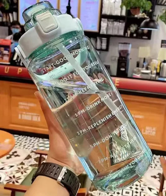 Large Capacity Plastic Straw Portable Sports Straw Water Bottle With Time Marker 2L Large Capacity Cup，Water Jug With Handle