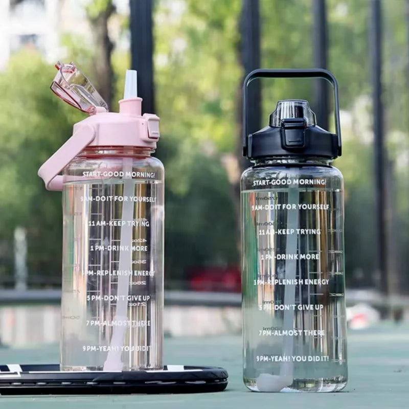 Large Capacity Plastic Straw Portable Sports Straw Water Bottle With Time Marker 2L Large Capacity Cup，Water Jug With Handle