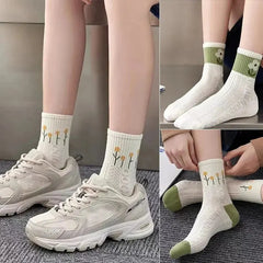 Girls Short Socks 5 Pairs Cute Medium Flowers Print Sweet Style Skin-Friendly Comfortable And Breathable Pure Cotton For All Sea