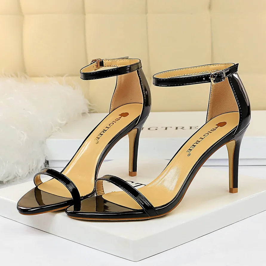 Women Summer 8cm 11cm High Heels Fetish Sandals Gladiator Platform Strap Glossy Leather Sandles Lady Nude Low Heels Party Shoes
